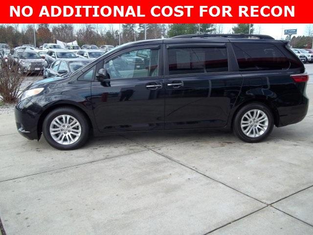 9006-toyota-sienna-2016-5328